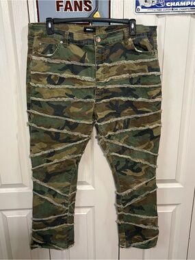 NovaMen Camo Distressed Fringe Jeans